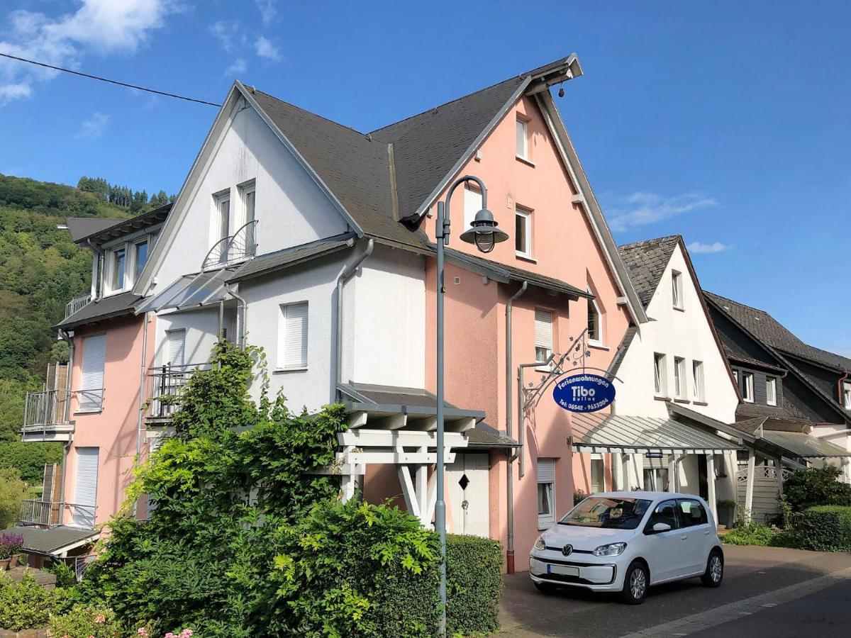 Ferienhaus Bullay Exteriör bild