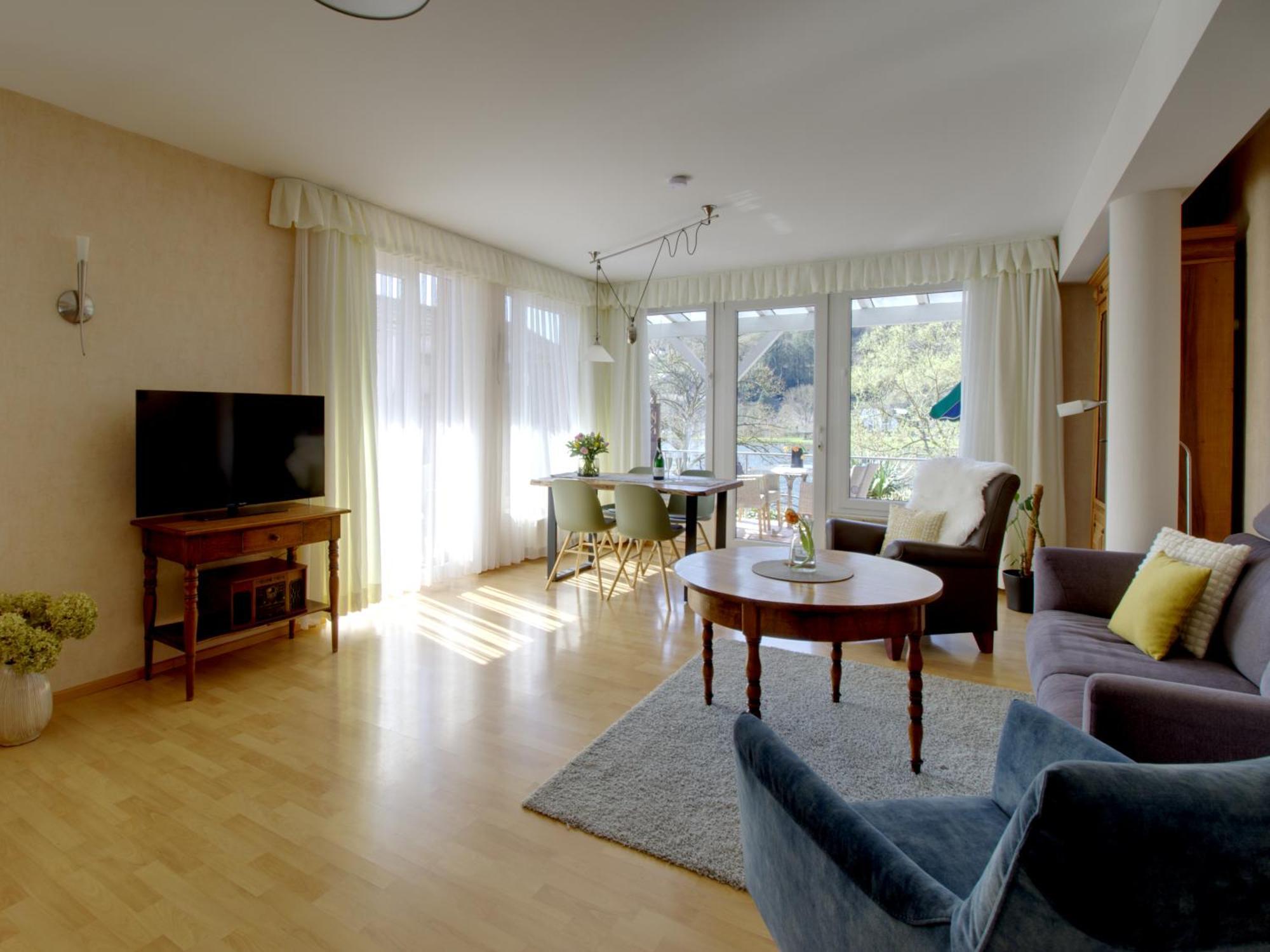 Ferienhaus Bullay Exteriör bild